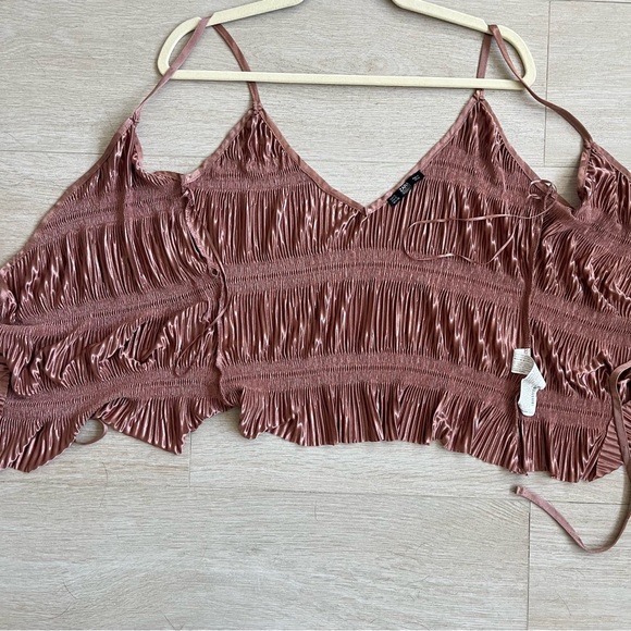 Deadstock Zara pink pleated cami top blouse. NWOT. Size Small. - Picture 13 of 16